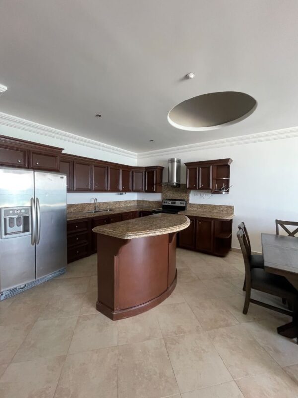 Condo 202 in Las Olas Marysol Complex - Image 10