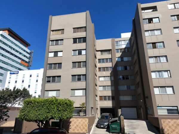 Apartment In the Financial and Tourist Heart of Tijuana! - Image 21